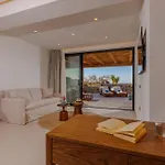 Deos Luxury - Adults Only Hotel