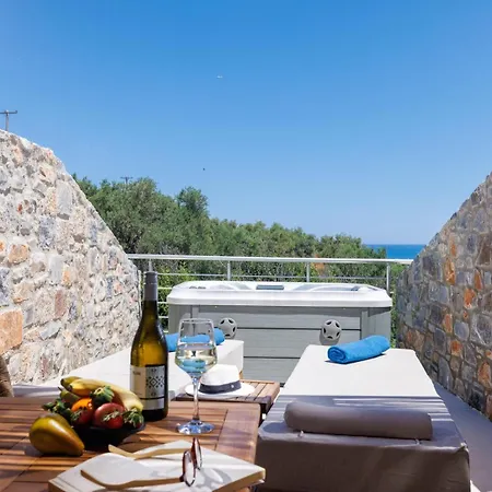 Отель Deos Luxury - Adults Only 4*