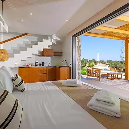 Готель Deos Luxury - Adults Only 4*