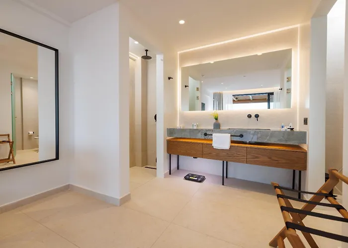 Hotel Deos Luxury - Adults Only