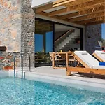 Deos Luxury - Adults Only 4* 헐소니소스