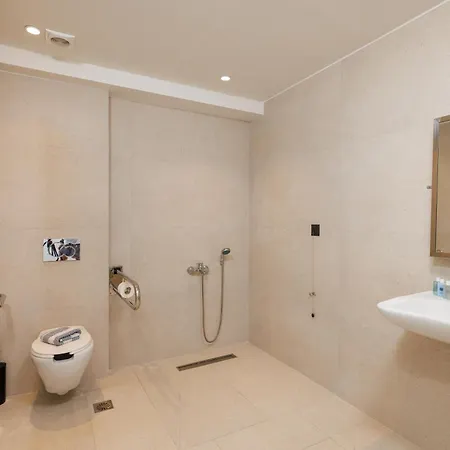 מלון Deos Luxury - Adults Only הרסוניסוס